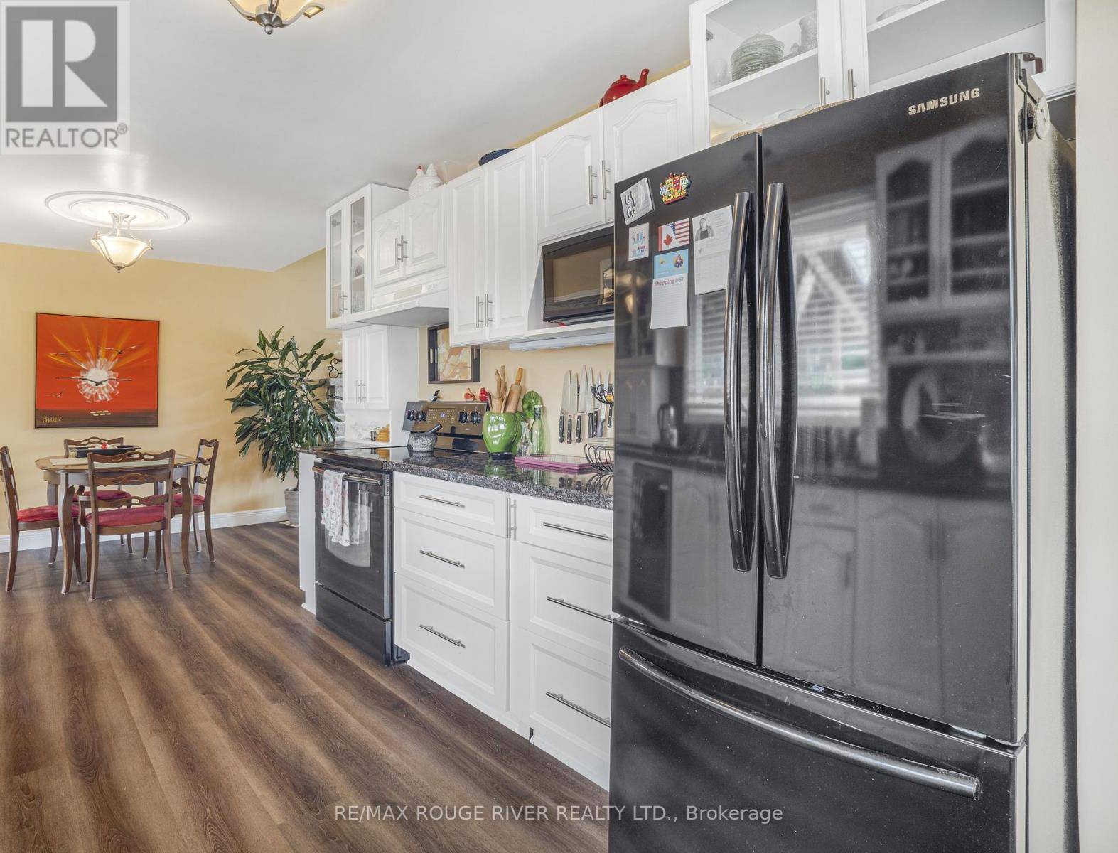 Niagara Falls (morrison), ON L2E5G3,5210 TIMOTHY CRESCENT