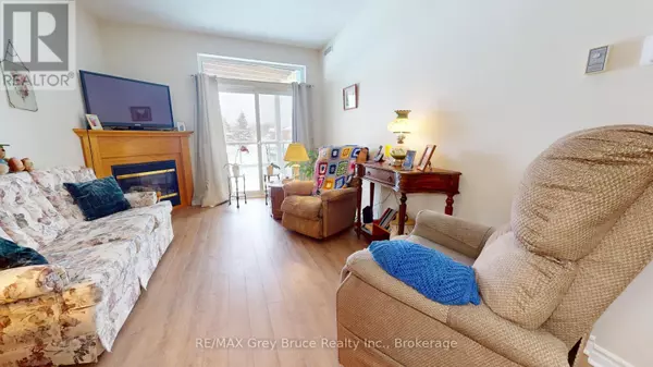 Meaford, ON N4L1Y2,34 Bayfield ST #308