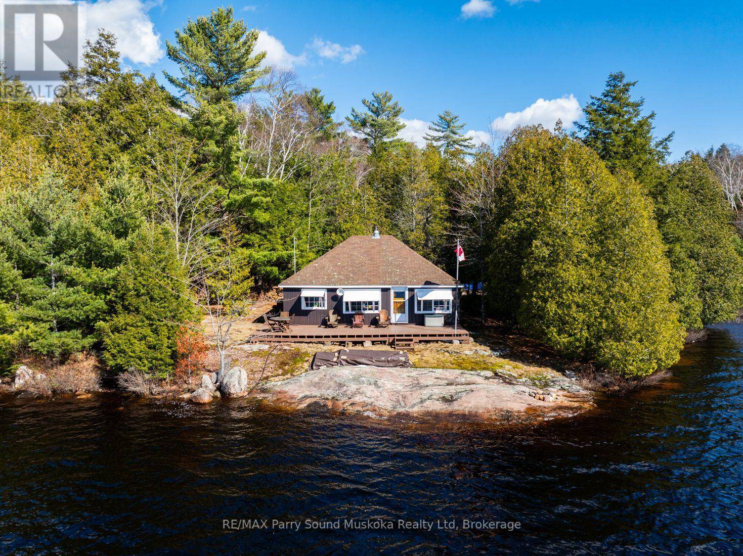 764 EAST BEAR LAKE ROAD, Mcmurrich/monteith (bear Lake), ON P0A1Y0