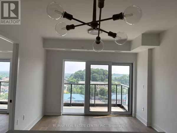 Brantford, ON N3T0Y2,575 Conklin RD #822