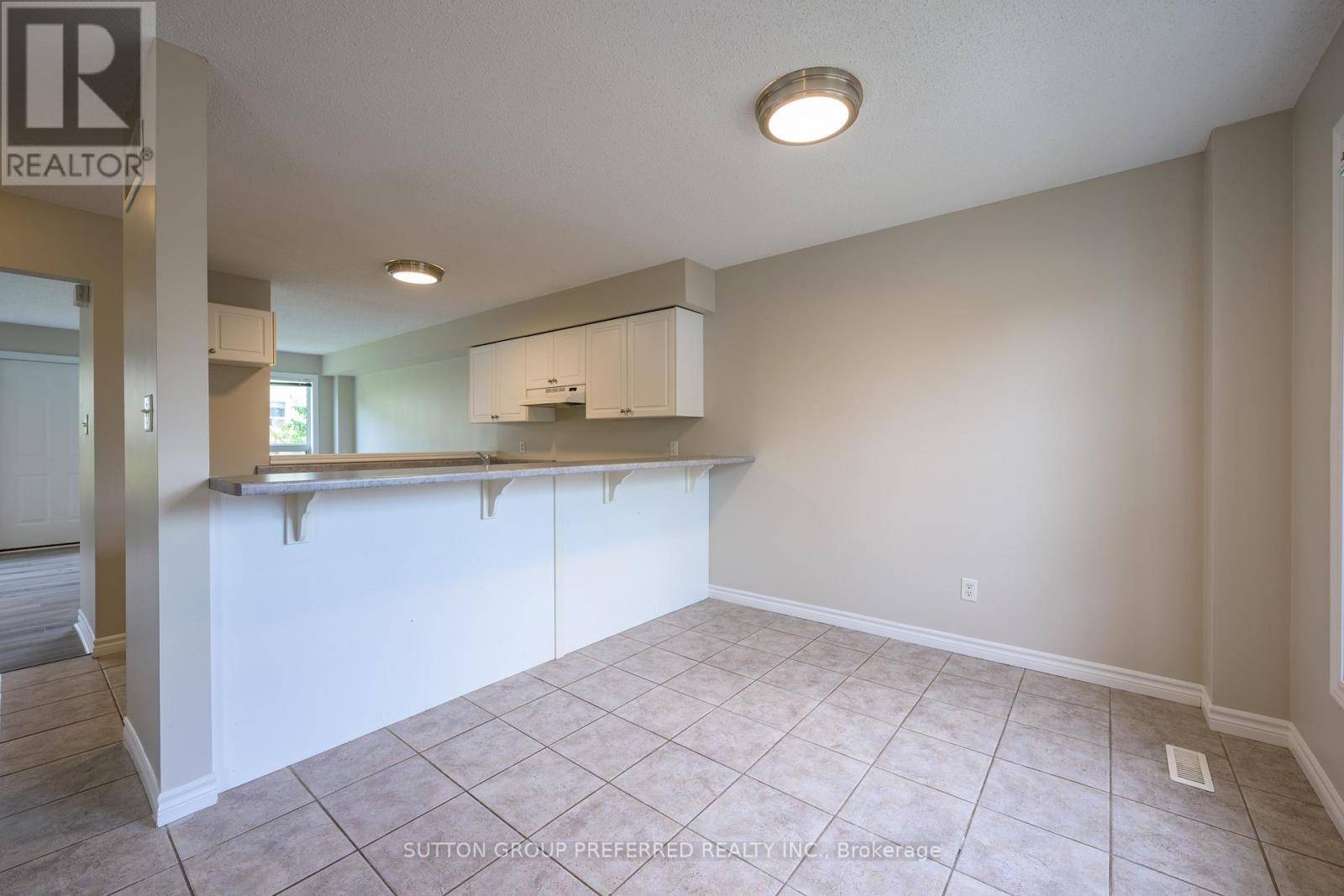 London North (north I), ON N6G5M5,600 Sarnia RD #29
