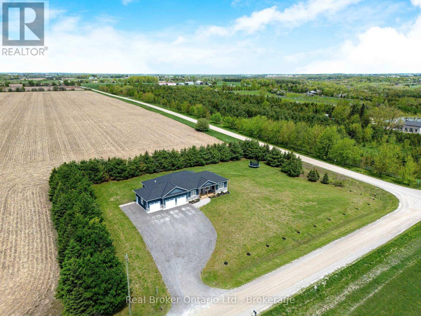 East Garafraxa, ON L9W7K9,142401 15 SIDE ROAD