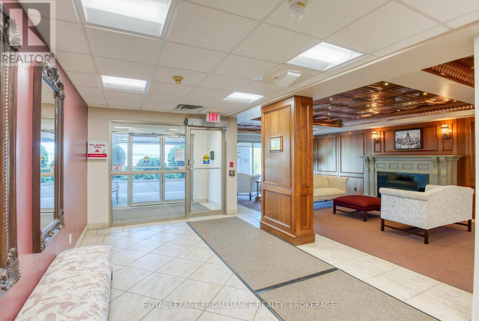 Kingston (east Of Sir John A. Blvd), ON K7K7J7,350 Wellington ST #503