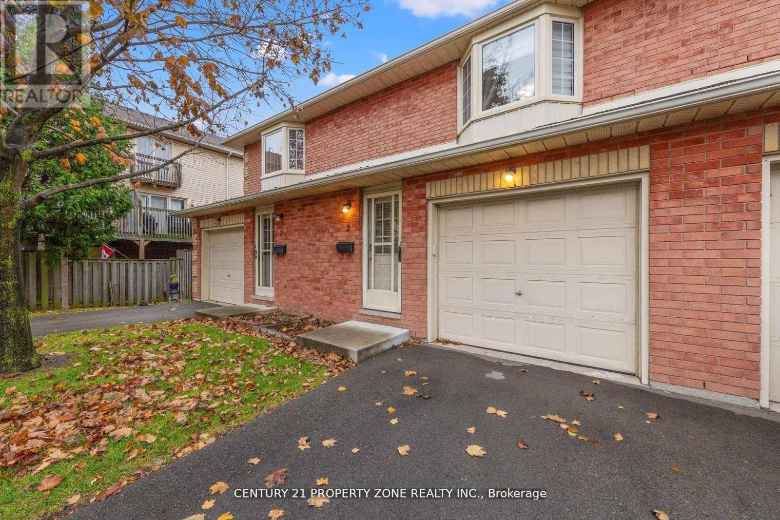 280 Limeridge RD East #2, Hamilton (bruleville), ON L9A2S7