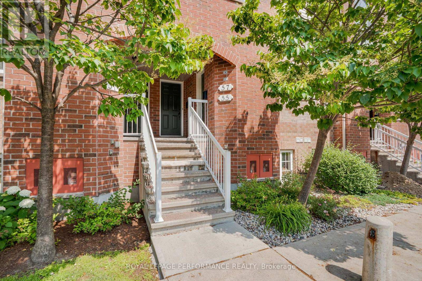 55 Steele Park Private #2, Ottawa, ON K1J0J2
