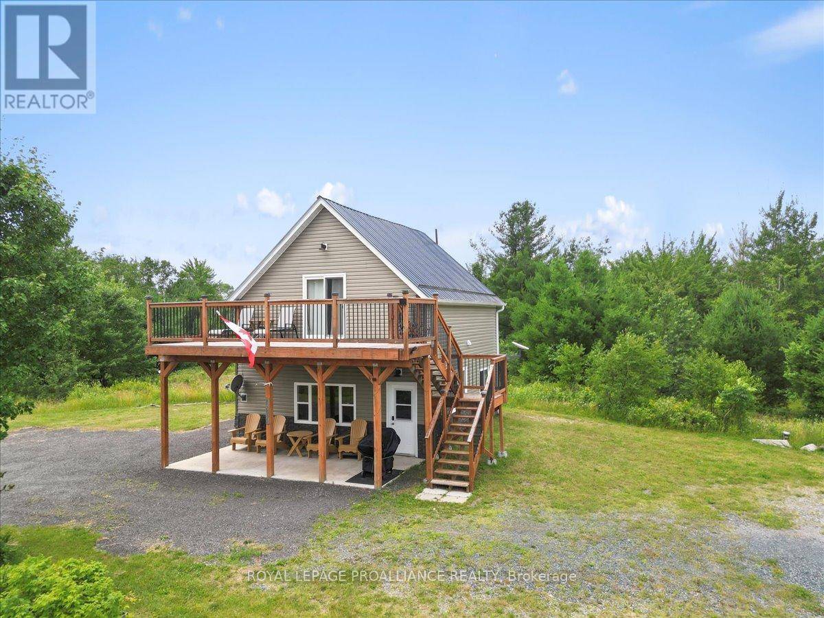 11251B HIGHWAY 41, Addington Highlands, ON K0H1Z0