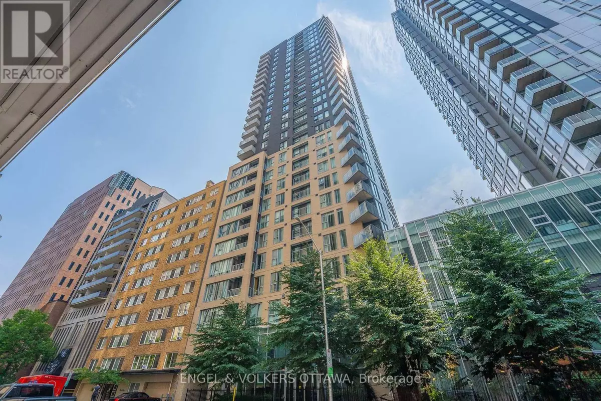 Ottawa, ON K2P0X5,40 Nepean ST #1104