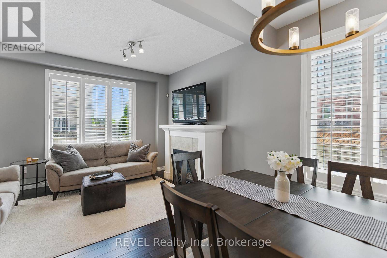 Grimsby (grimsby Beach), ON L3M0E8,380 Lake ST #17