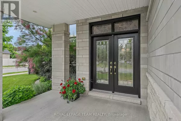 Ottawa, ON K2M0H5,51 BRIDLE CREST COURT