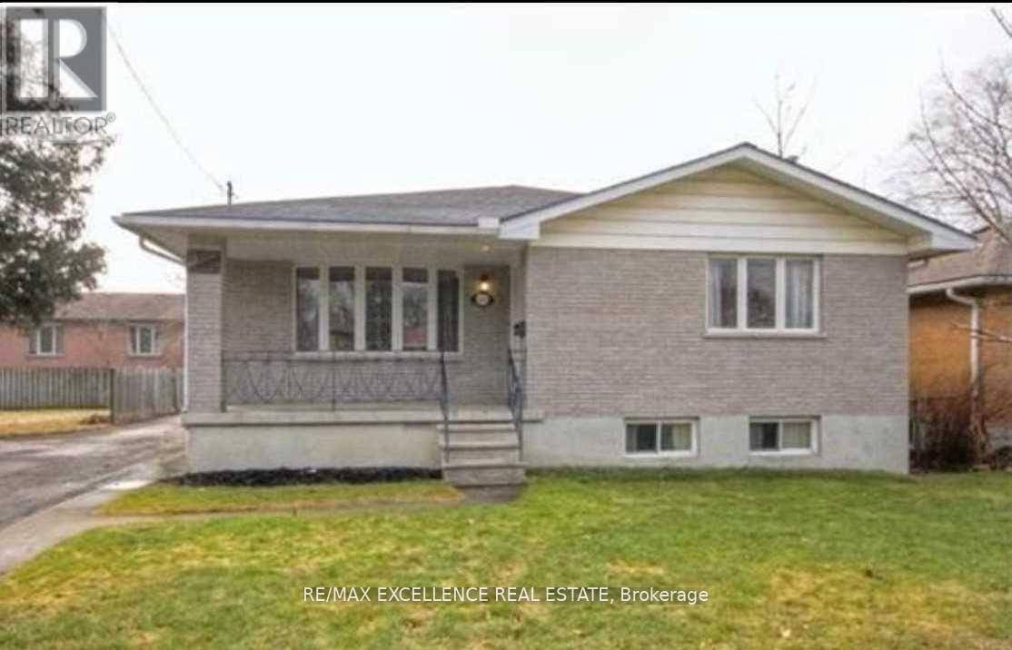 1595 BORDEN STREET, London East (east H), ON N5W2P9