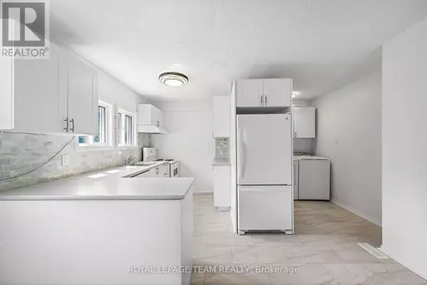Ottawa, ON K1L6Y3,151 Granville ST #3