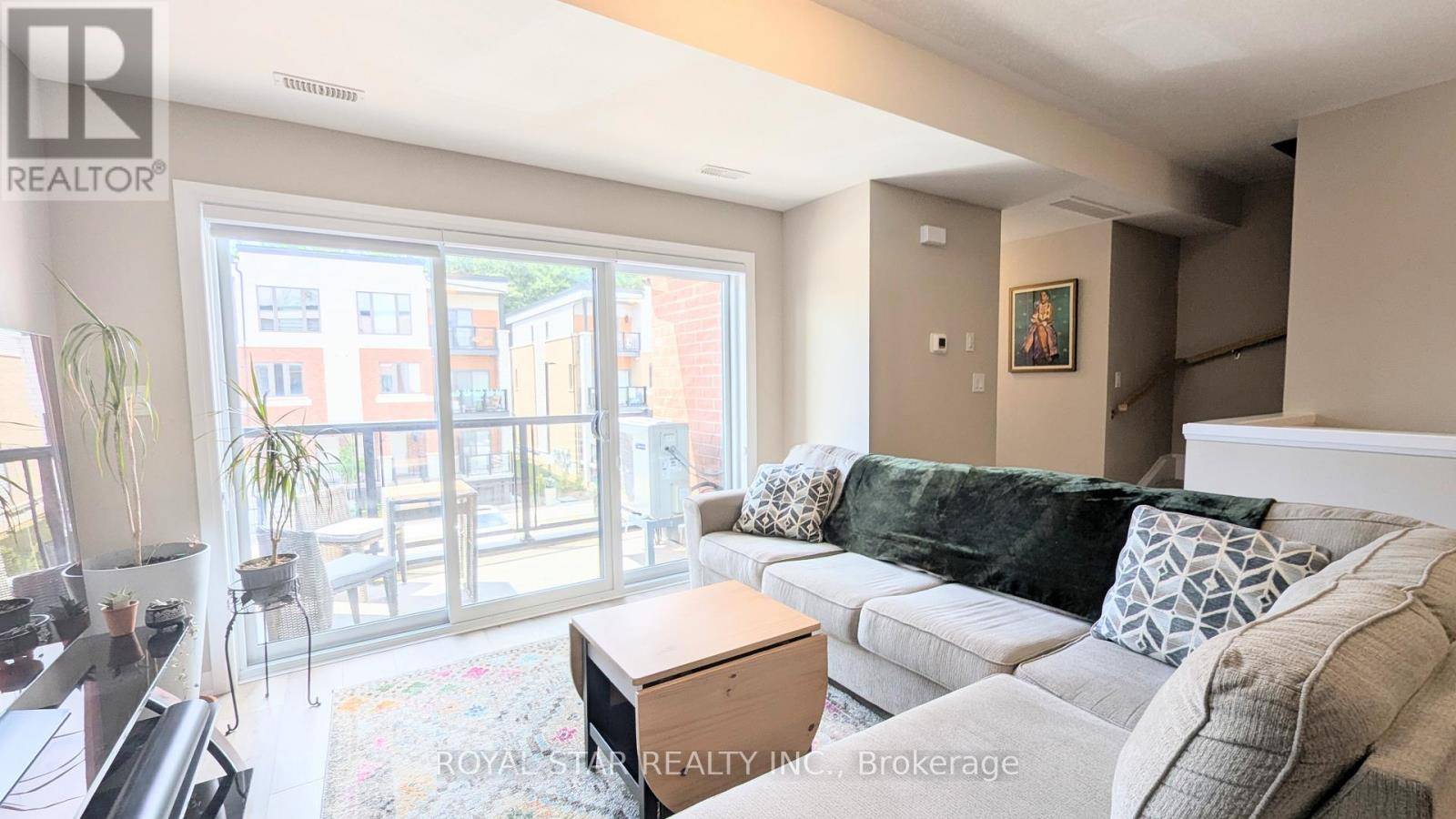 Cambridge, ON N1R0E3,25 Isherwood AVE #87