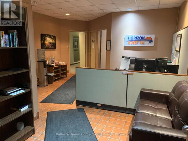 Centre Wellington (fergus), ON N1M1T7,265 Bridge ST #C