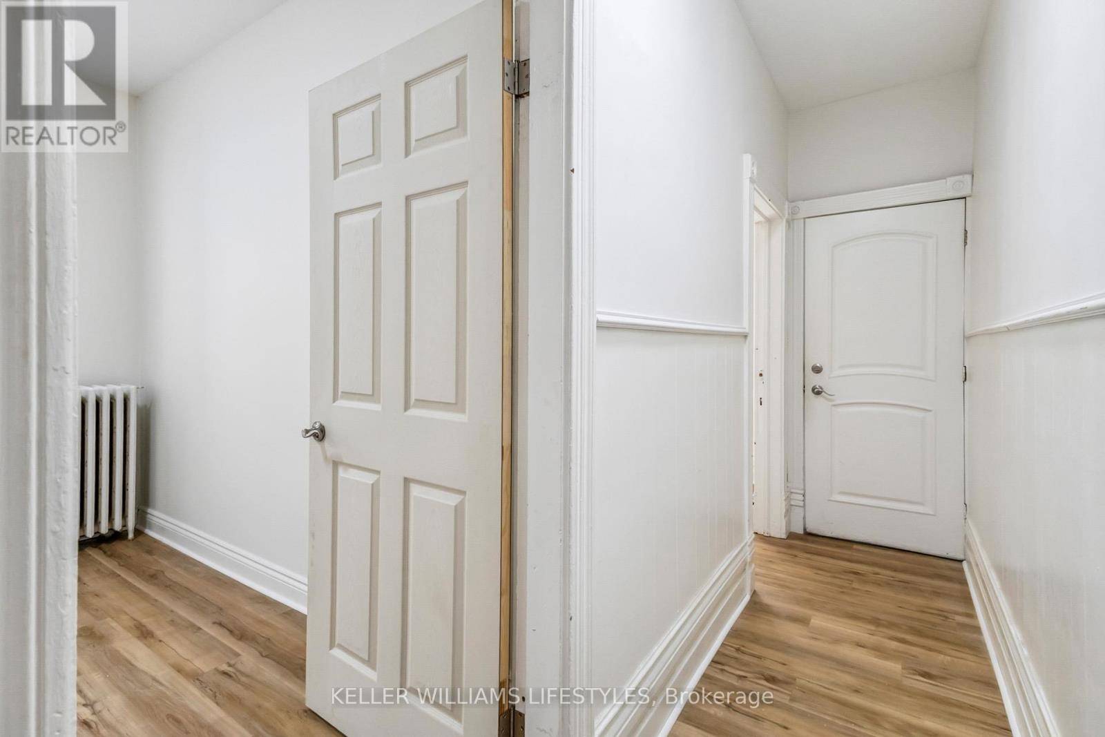 London East (east F), ON N6A1L1,92 Kent ST #MAIN