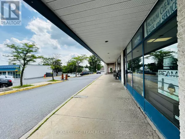 Ottawa, ON K2L1V1,471 Hazeldean RD #Unit #12