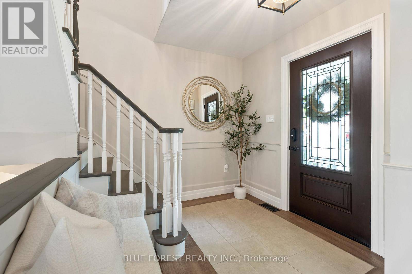London South (south V), ON N6P1E7,3957 MALPASS ROAD
