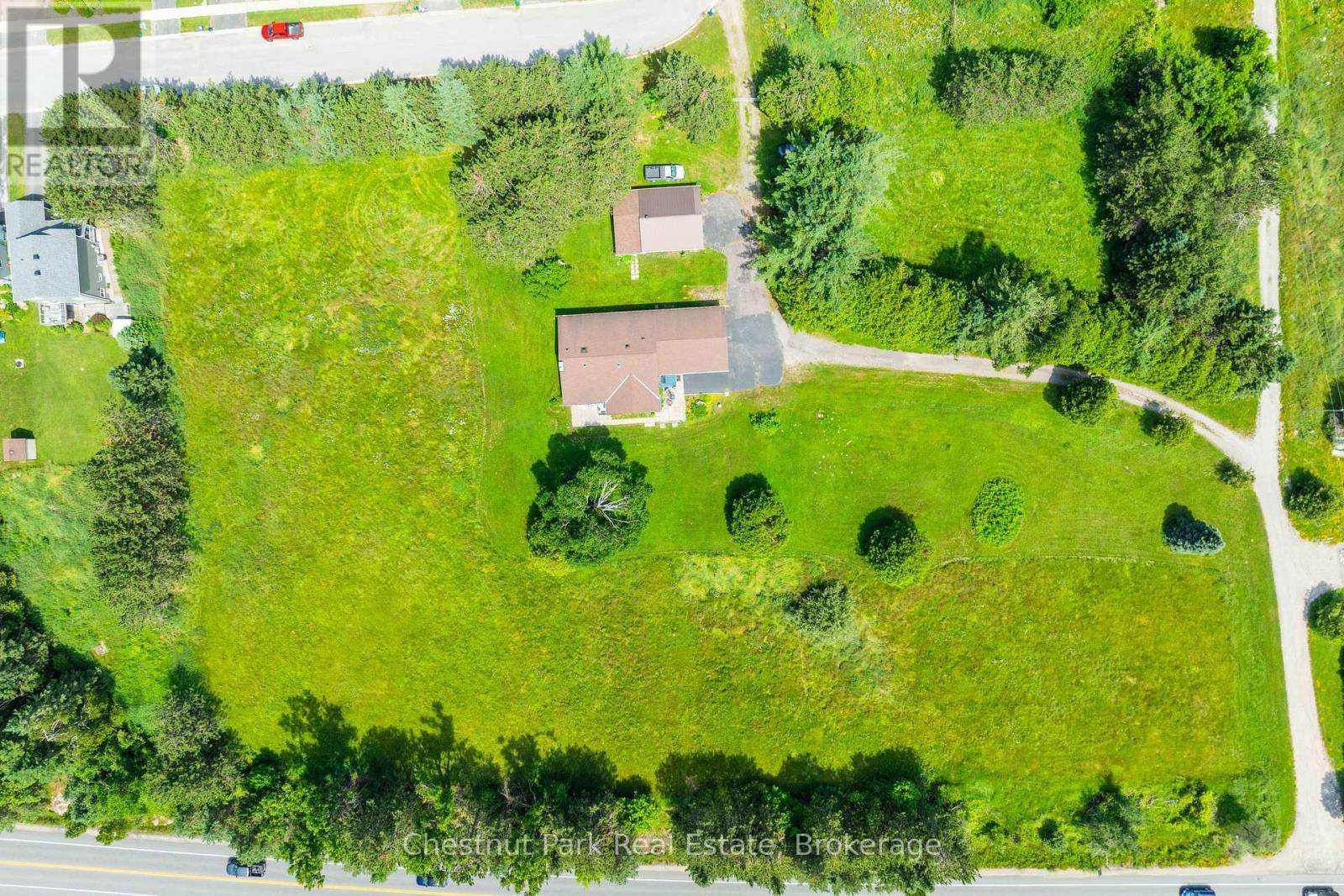 Bracebridge, ON P1L1W8,8 DANDELION LANE