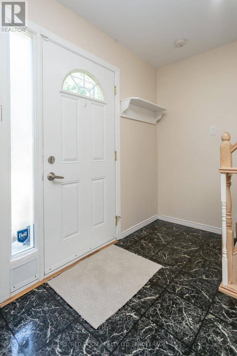 London East (east H), ON N5V3H6,1775 Culver DR #110
