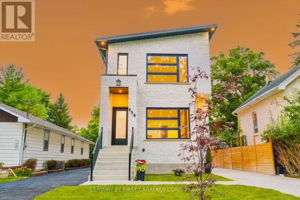 London North, ON N5Y2S3,858 WILLIAM STREET
