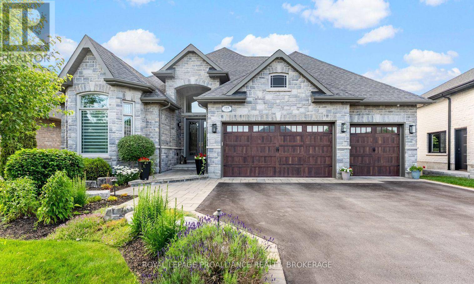 198 PAULINE TOM AVENUE, Kingston (kingston East (incl Barret Crt)), ON K7K0G1