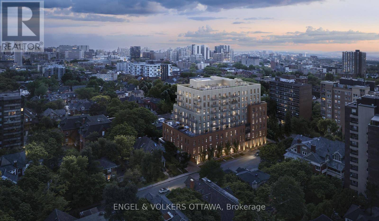 8 Blackburn AVE #703, Ottawa, ON K1N7Z2