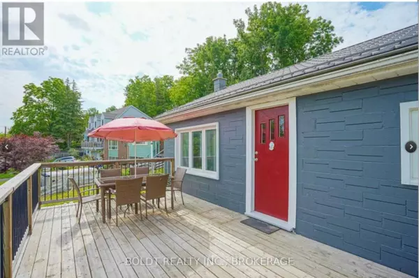 St. Catharines (burleigh Hill), ON L3T1R5,61 BRADLEY STREET