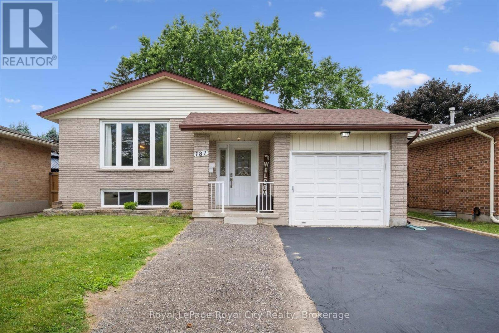 187 THE COUNTRY WAY, Kitchener, ON N2E2T5