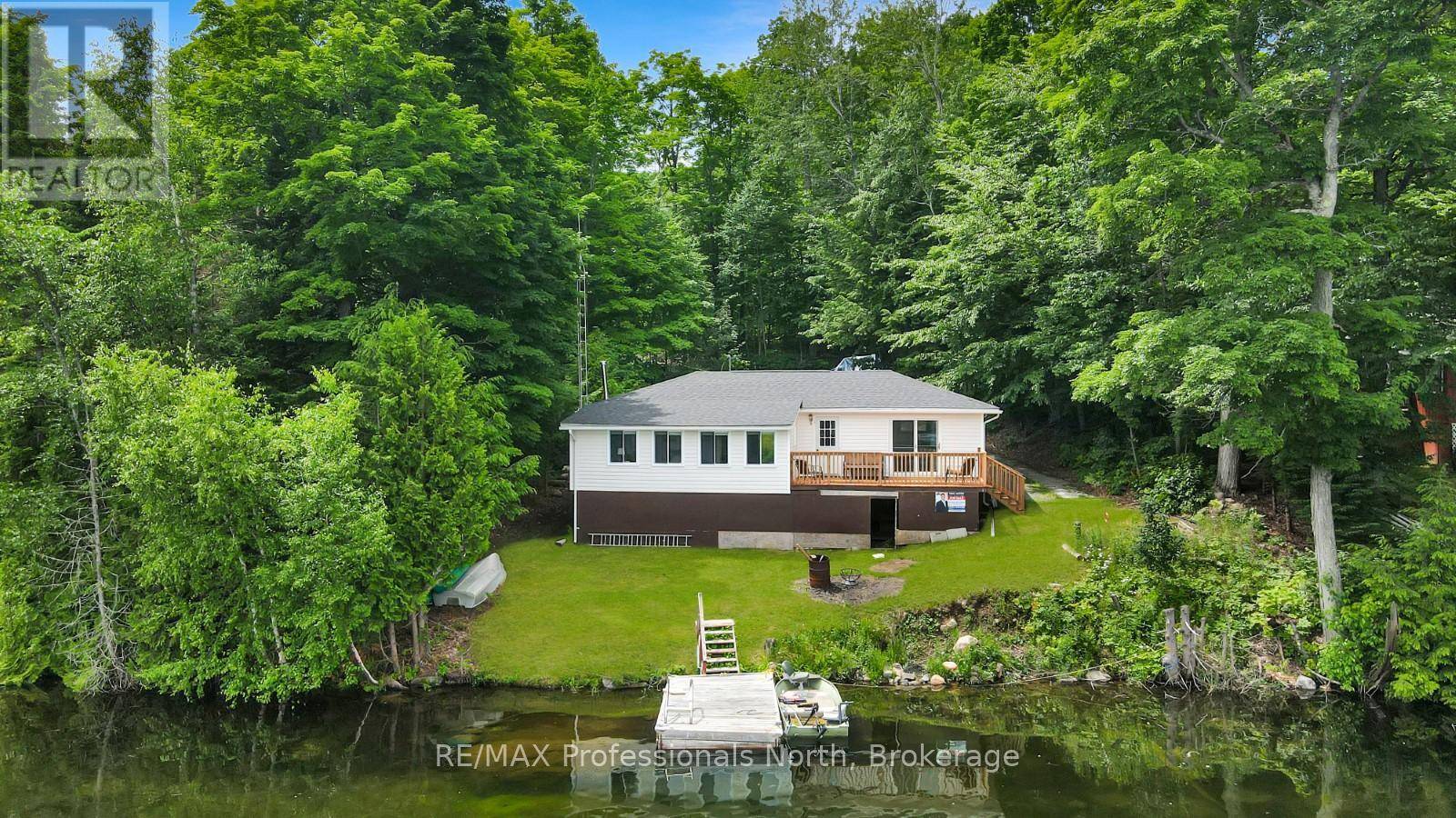 1020 VINEGAR HILL LANE, Highlands East (monmouth), ON K0L3C0
