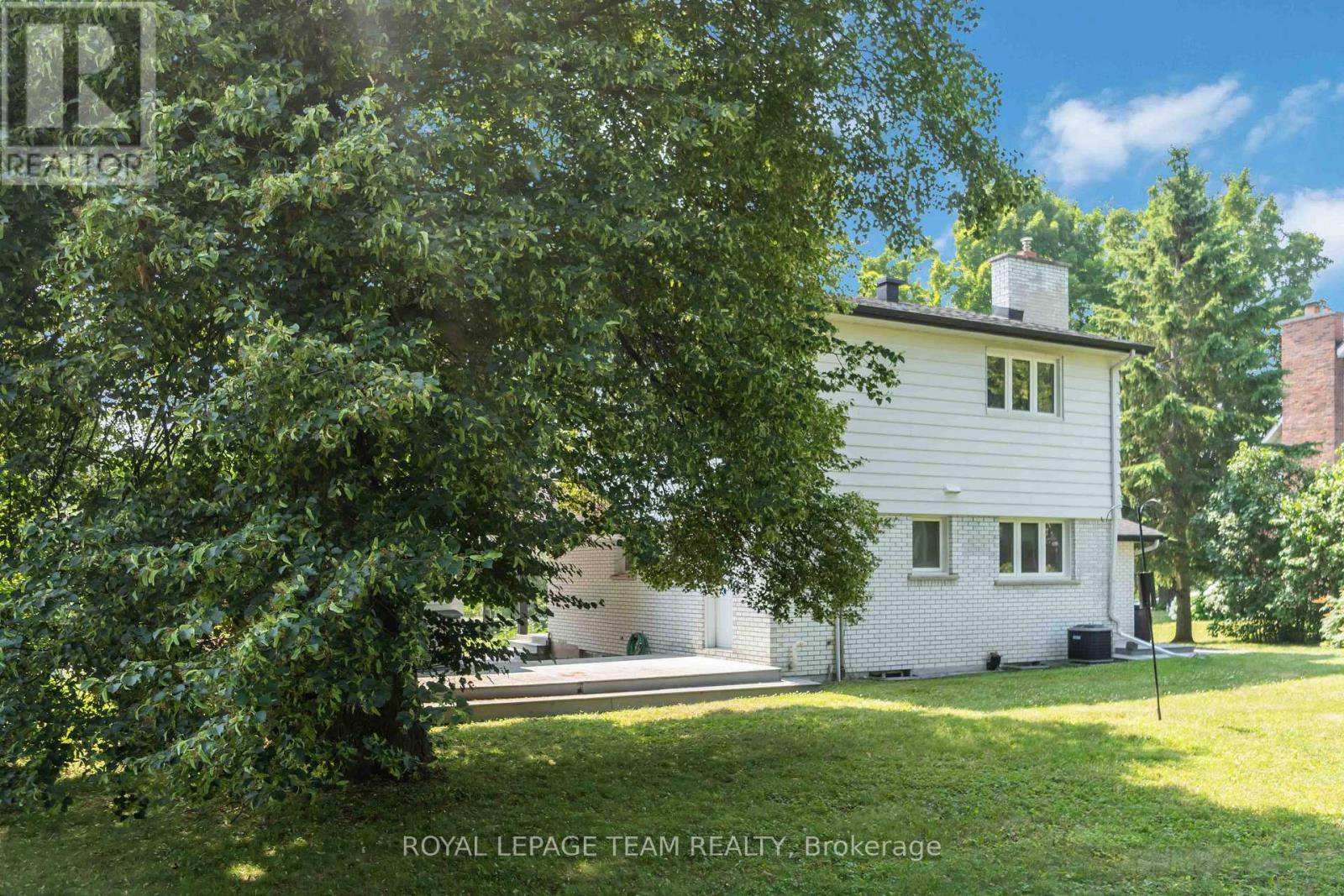 North Grenville, ON K0G1J0,207 CURRY STREET