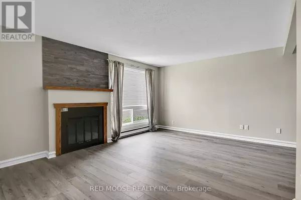 Ottawa, ON K1C4R7,782 St. Andre DR #36A