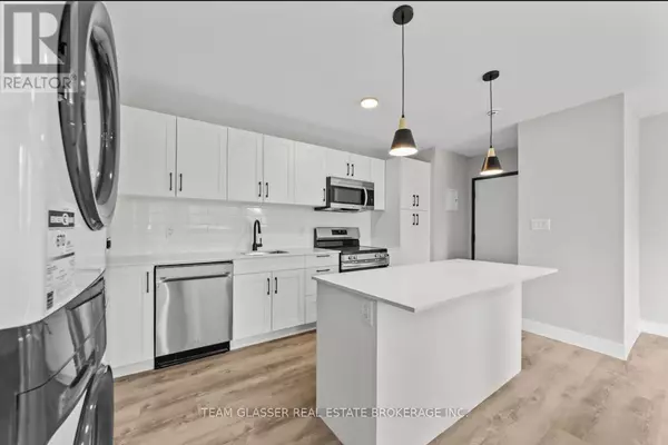 400 SCENIC DR #Unit 14, London South (south J), ON N5Z3A8