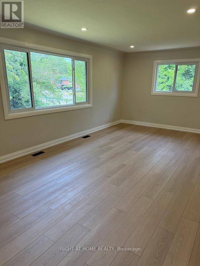 Kingston (central City West), ON K7M2N9,1153 JOHNSON STREET N