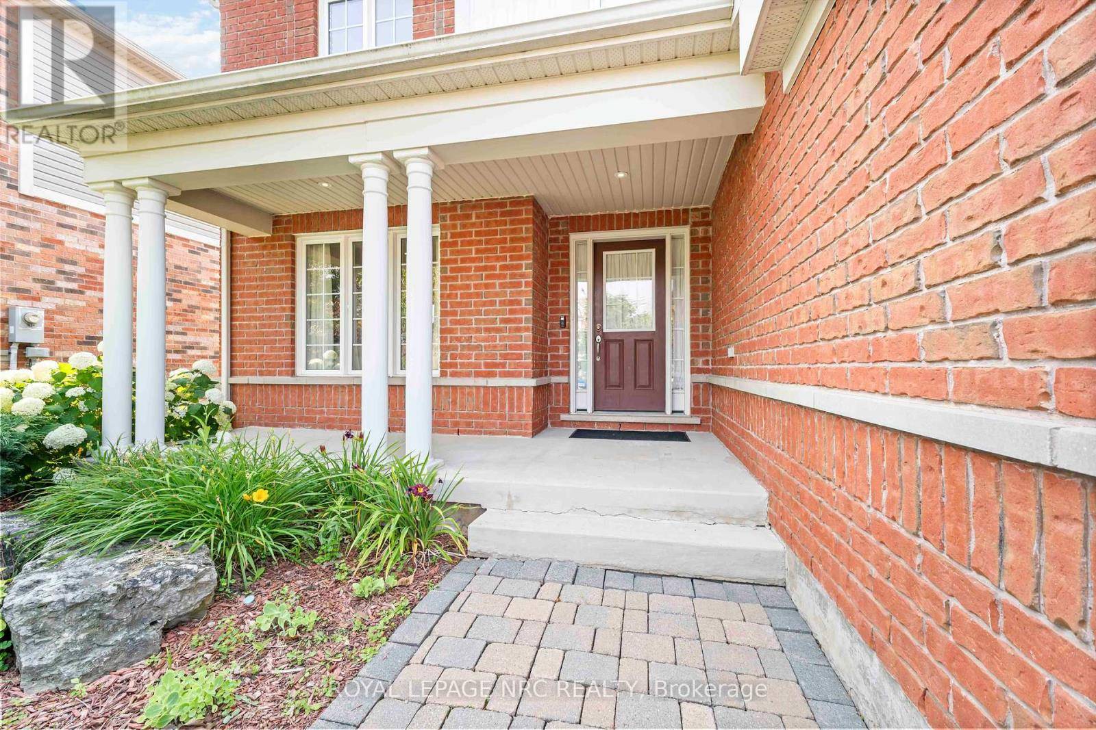 Niagara Falls (forestview), ON L2H0C2,9115 KUDLAC STREET