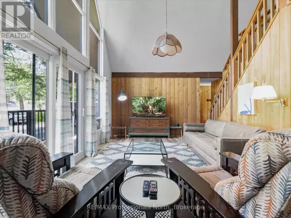 Huntsville (chaffey), ON P1H1A6,279 WOODLAND DRIVE