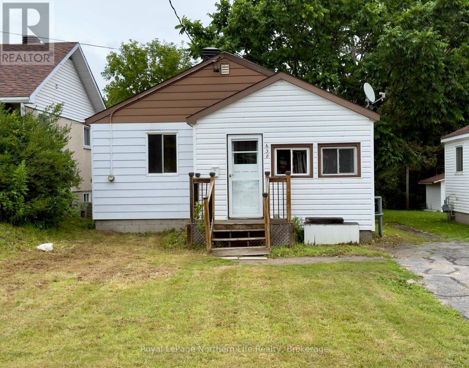 638 SECOND AVENUE E, North Bay (central), ON P1B1M2