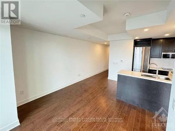 Ottawa, ON K1R0G1,340 QUEEN ST #1602
