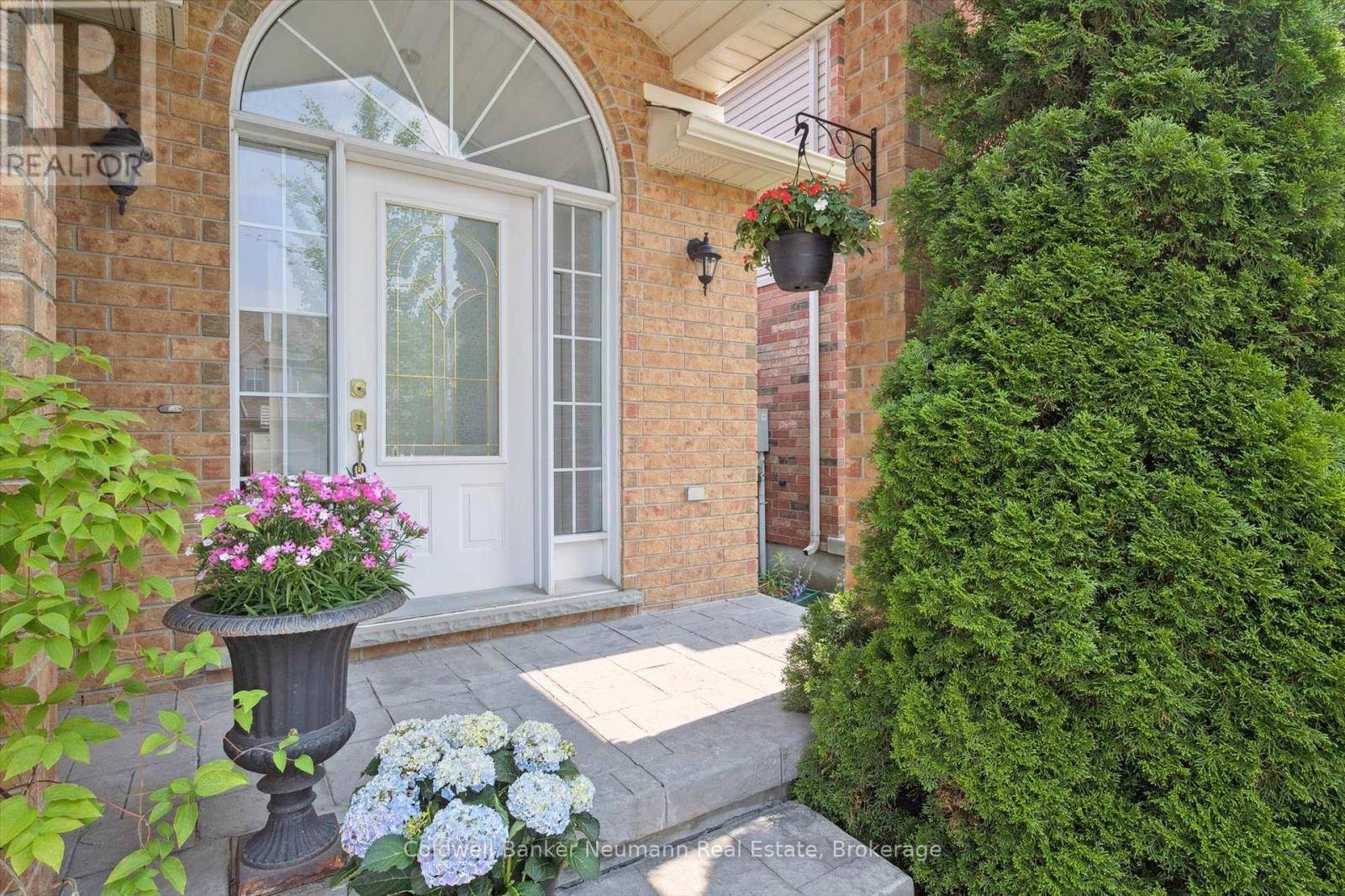 Guelph (victoria North), ON N1E7L8,97 WILTON ROAD