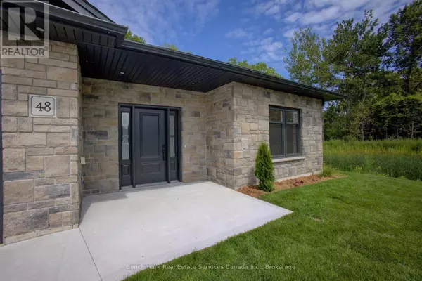 Kincardine, ON N2Z1G4,1182 Queen ST #66