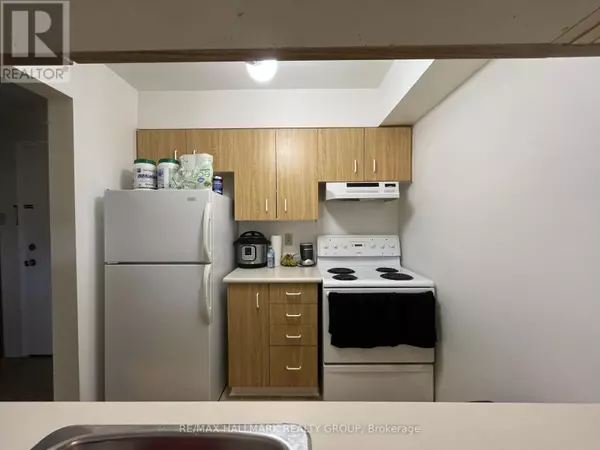 Ottawa, ON K1E3W9,345 Centrum BLVD #108