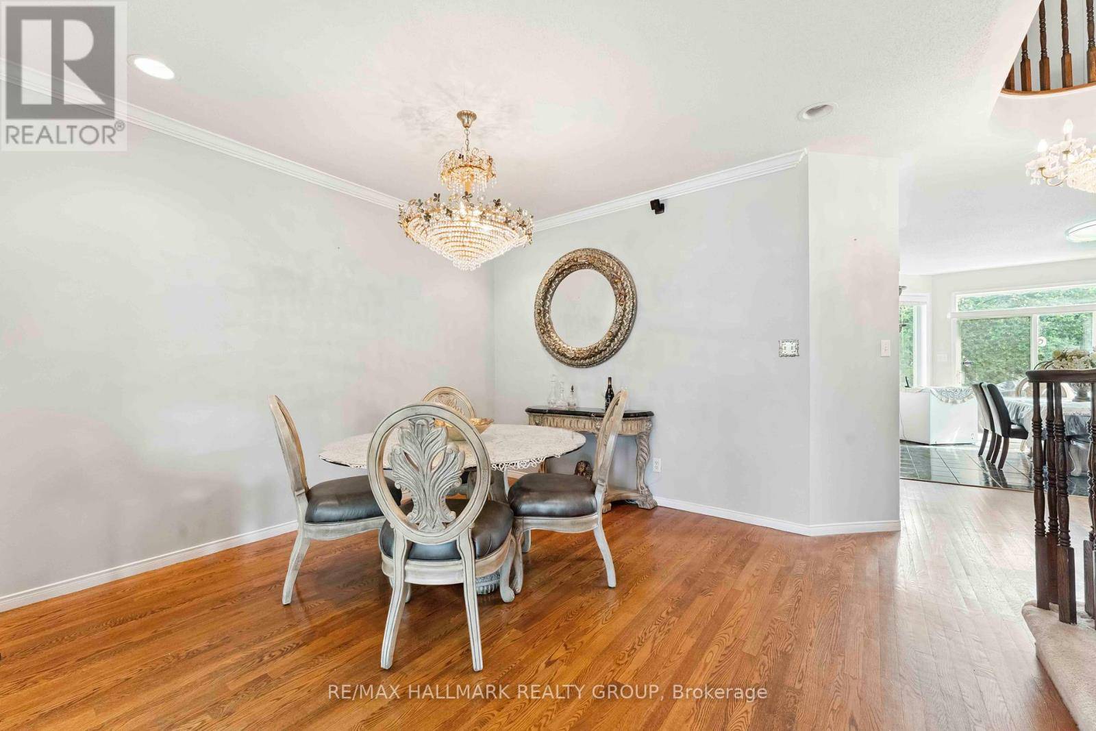 Ottawa, ON K4A4G7,551 CHARDONNAY DRIVE