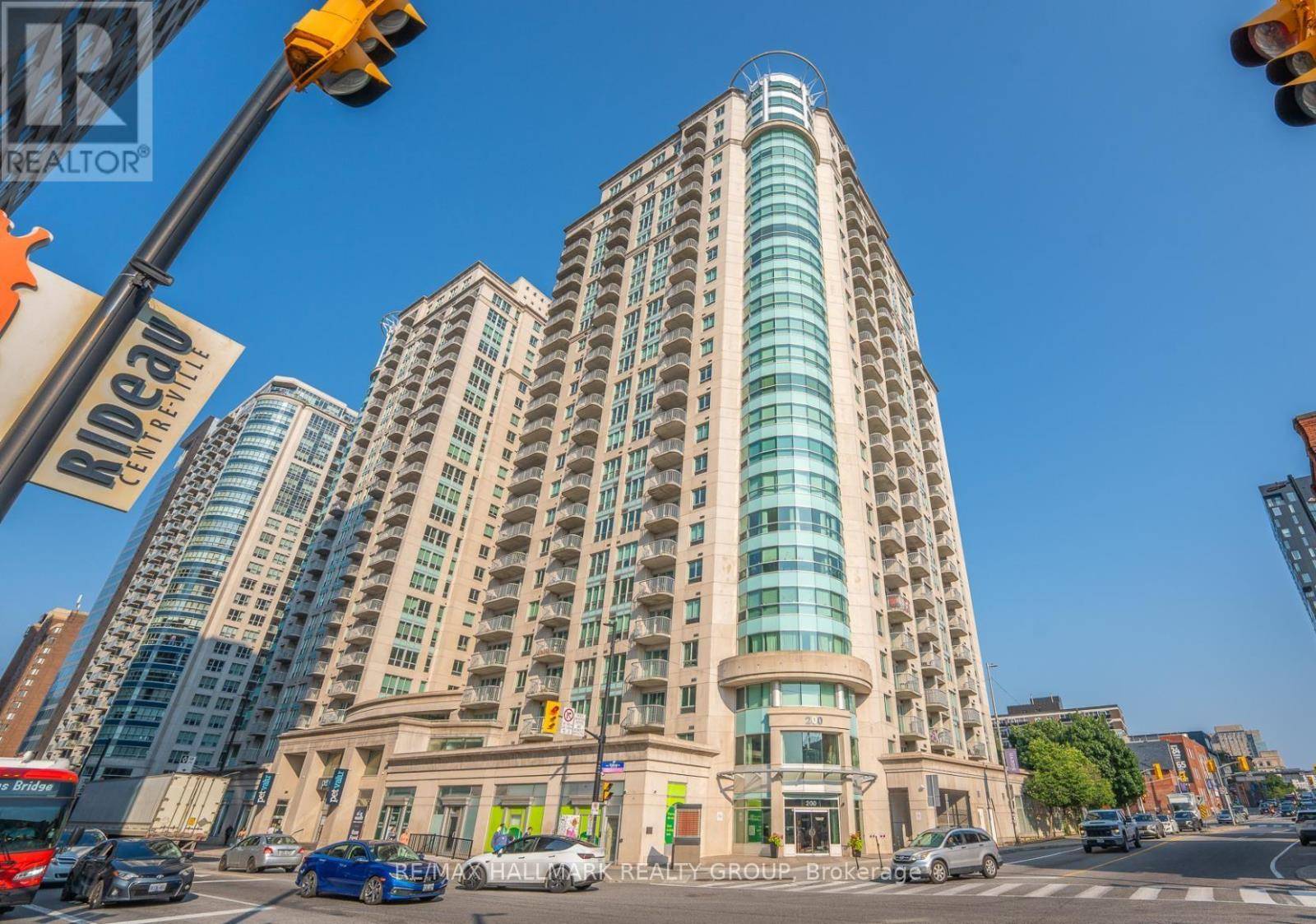 200 Rideau ST #911, Ottawa, ON K1N5Y1
