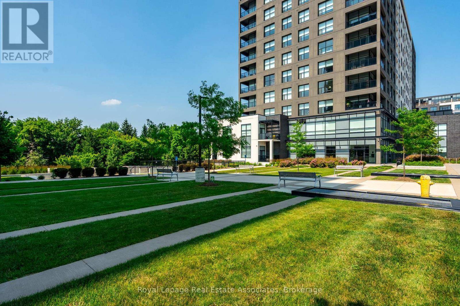 Guelph (pineridge/westminster Woods), ON N1L0P4,1878 GORDON STREET