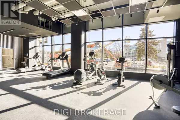 Ottawa, ON K1J0E3,1240 Cummings AVE #1103