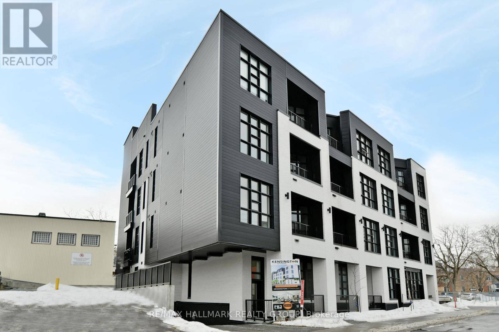 Ottawa, ON K1Y1T7,101 PINHEY ST #103