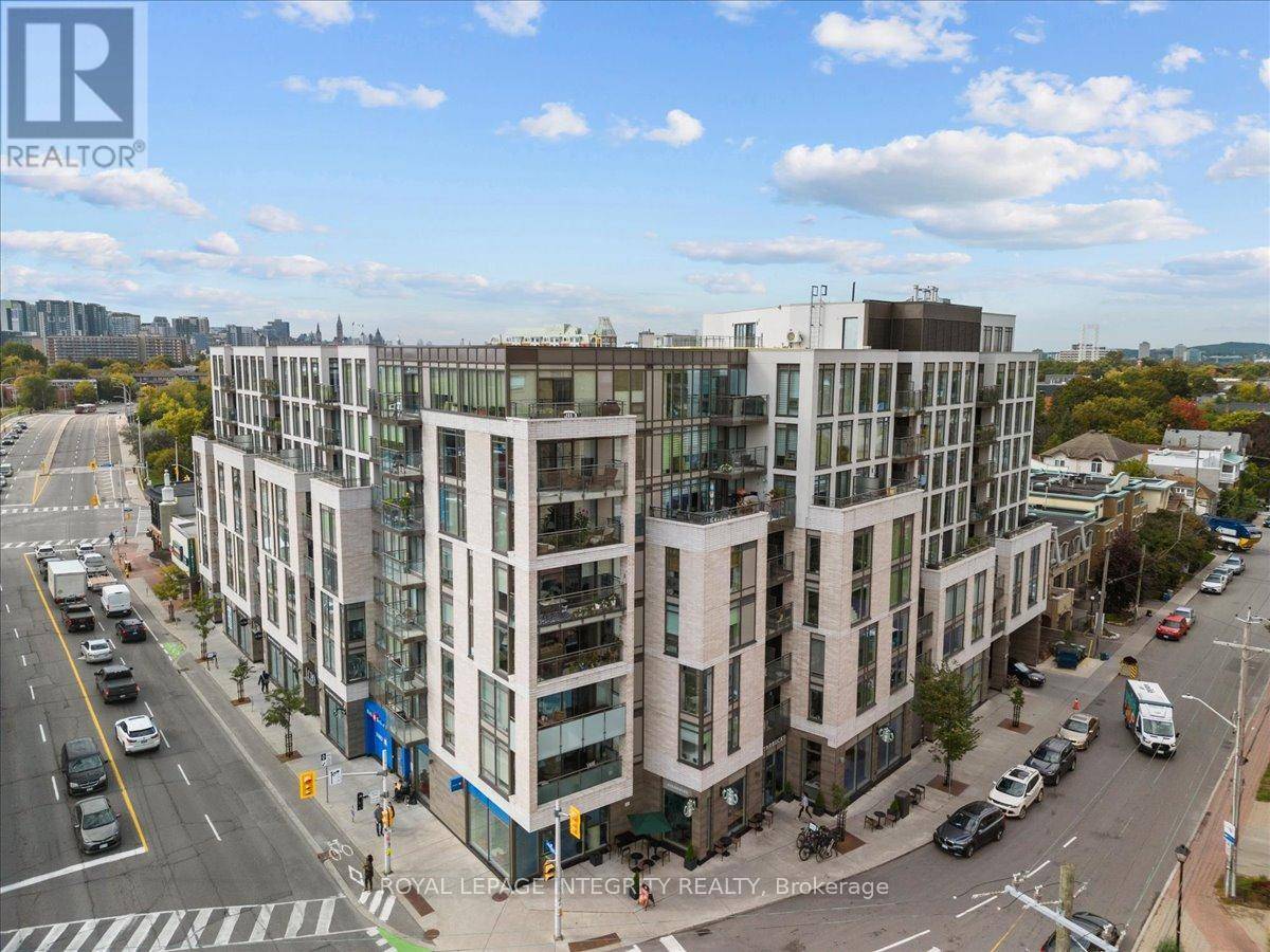 411 Mackay ST #304, Ottawa, ON K1M2C5