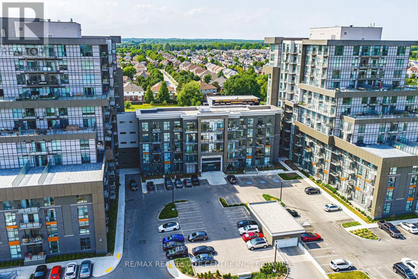 Hamilton (waterdown), ON L0R2H8,450 Dundas ST East #1213