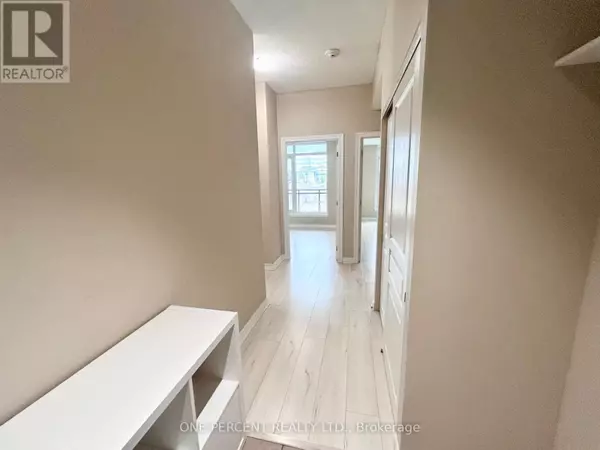 Ottawa, ON K1G3Z7,100 ROGER GUINDON AVE #201