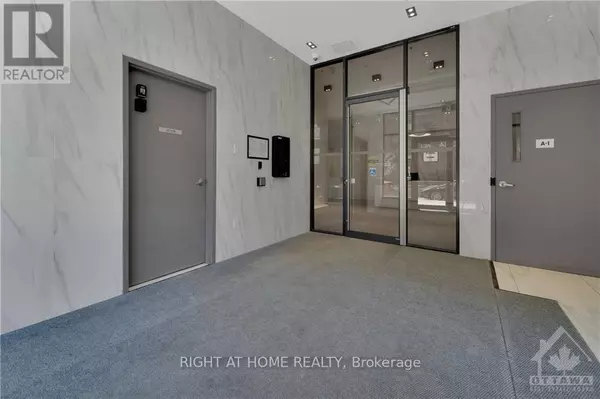Ottawa, ON K2P1J5,203 CATHERINE ST #509