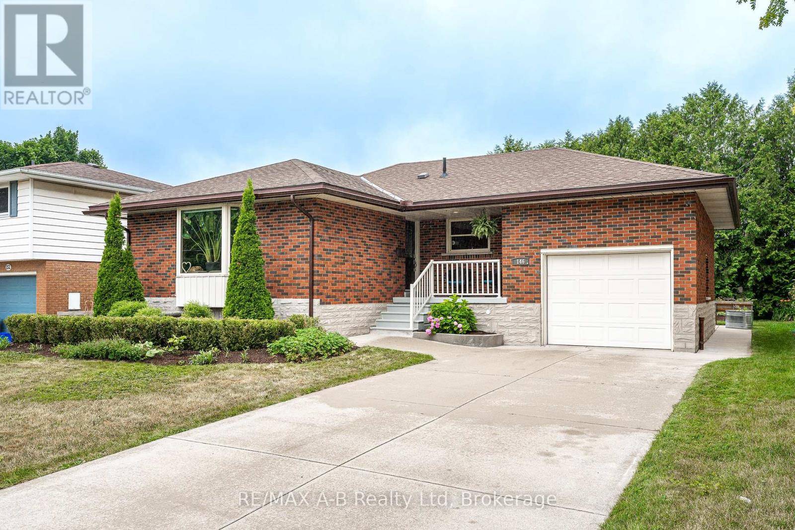 146 JOHN STREET S, Stratford, ON N5A2Z1