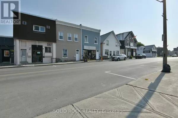 Arnprior, ON K7S1R9,50 MADAWASKA STREET